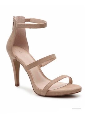 Kelly & Katie Courtnee Beige Heeled Sandals Size 10